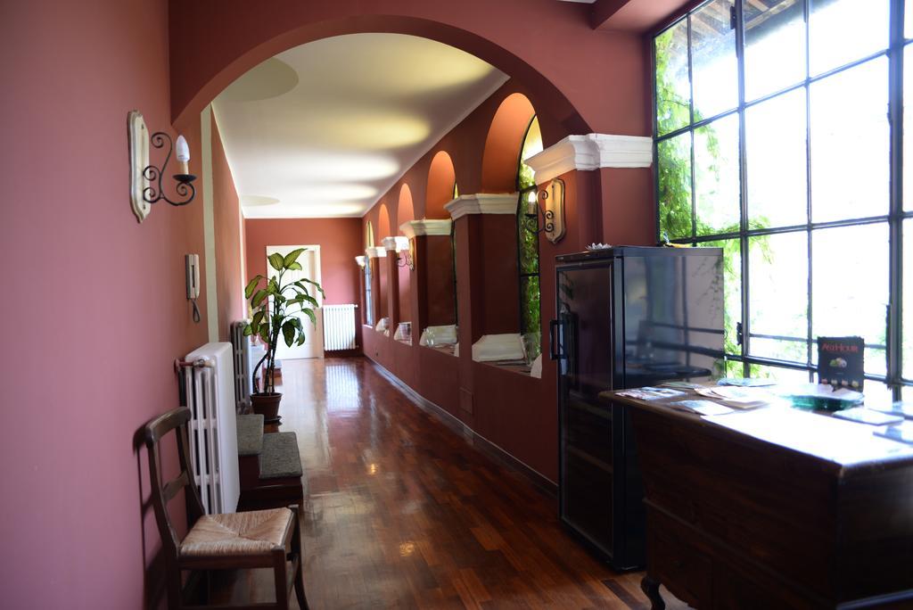 Chiara Hotel